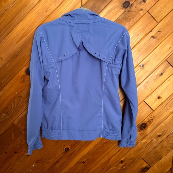 Ellesse Jacket With Removable Sleeves - Picture 5 of 7
